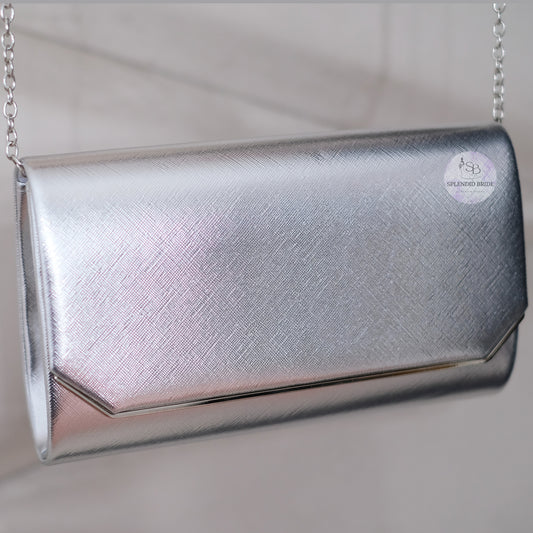 Pochette fête argenté lisse