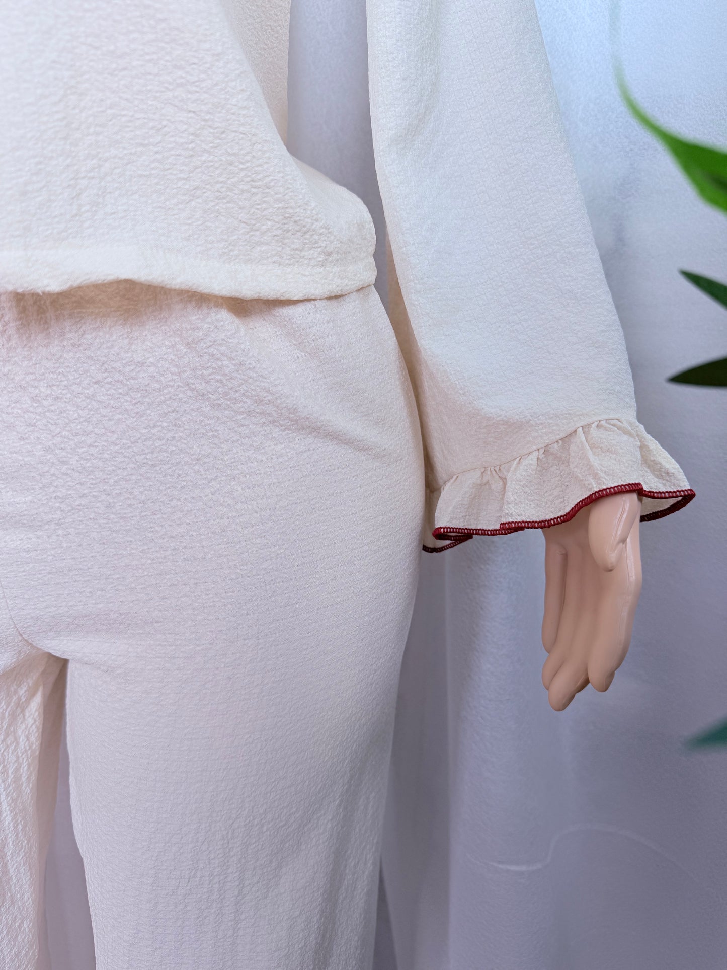 Pyjama à fleur rouge