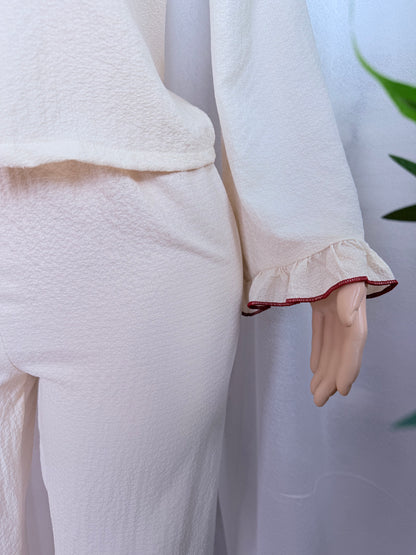 Pyjama à fleur rouge